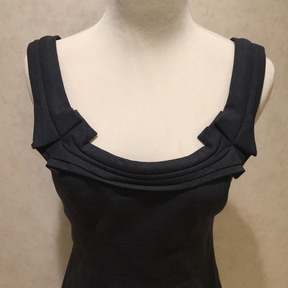Elie Tahari Charcoal Wool Edgy Sheath 2 - Picture 5 of 8